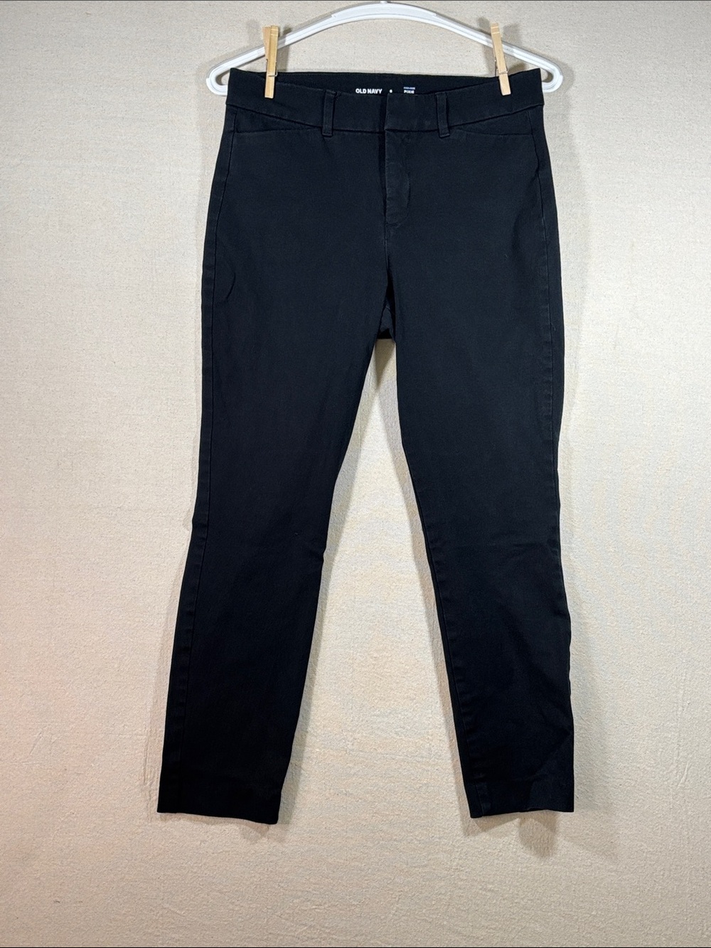 Old Navy Women’s High Rise Pixie Black Straight Leg Trousers